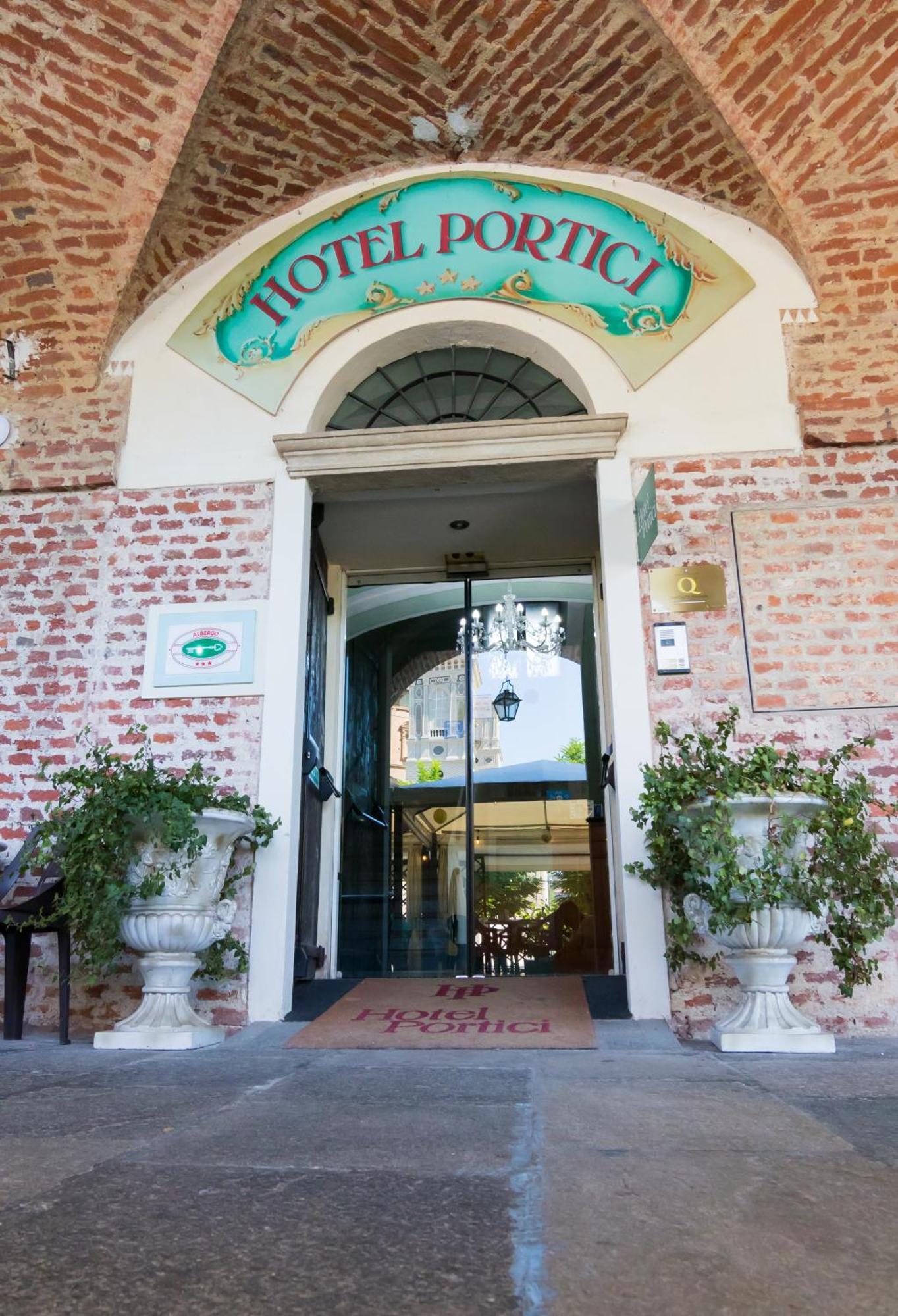 Hotel Portici Vicoforte Ngoại thất bức ảnh