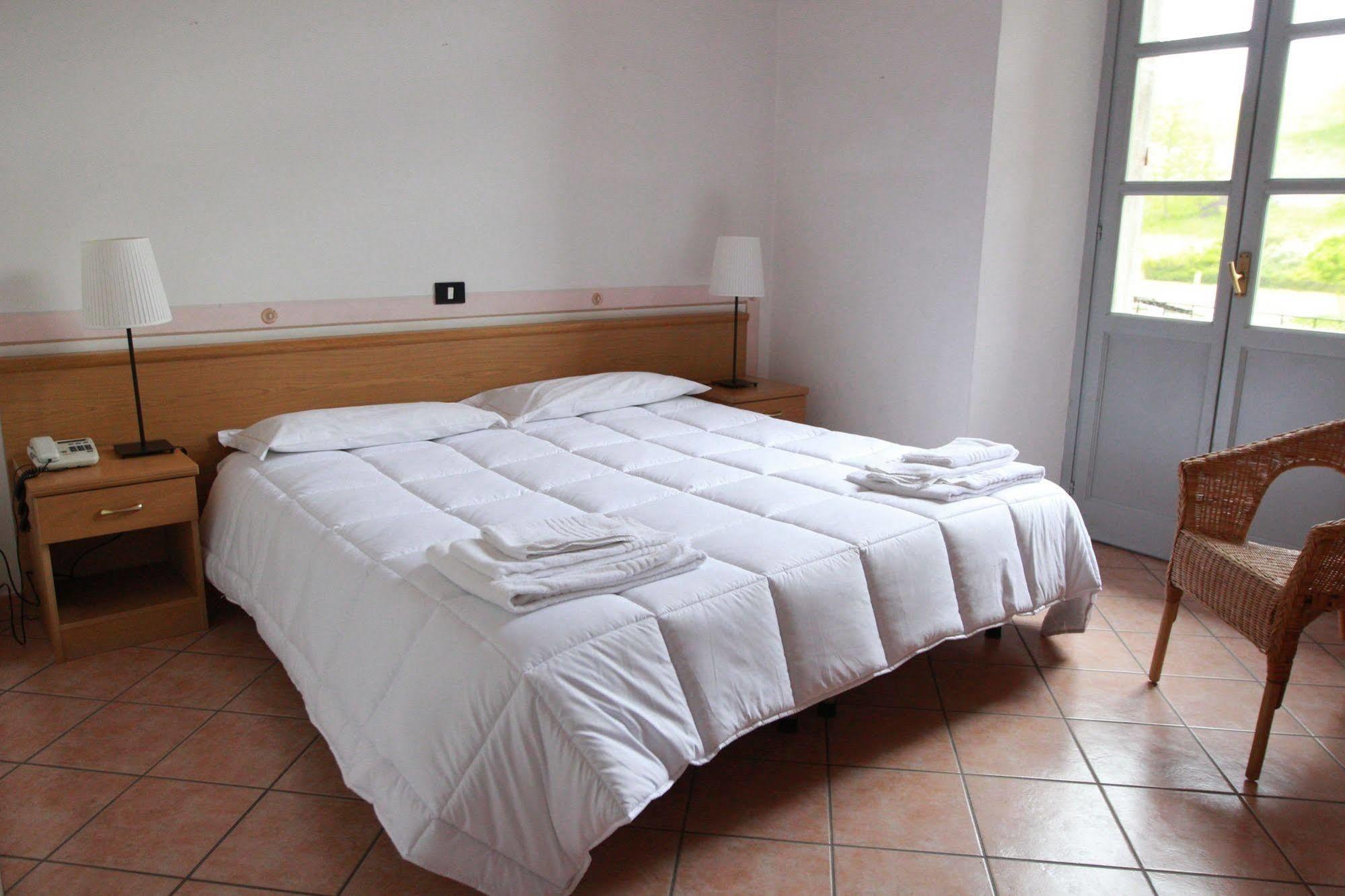 Hotel Portici Vicoforte Ngoại thất bức ảnh